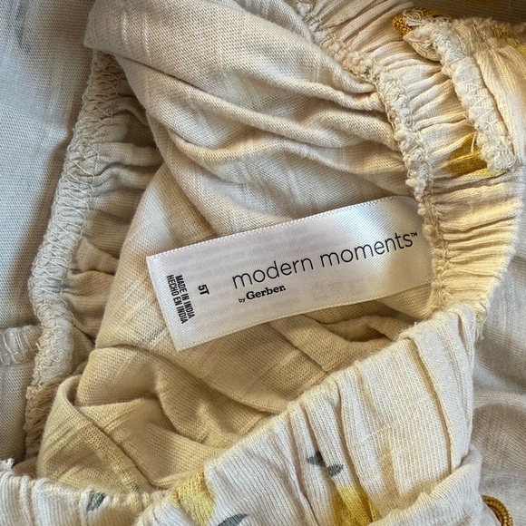 🍋 Charming Lemon Print Ruffle Dress for Kids - Picture 2 of 4